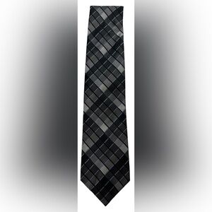 Croft & Barrow | Black & Gray Geometric Checkered Tie 100% Silk | NWOT